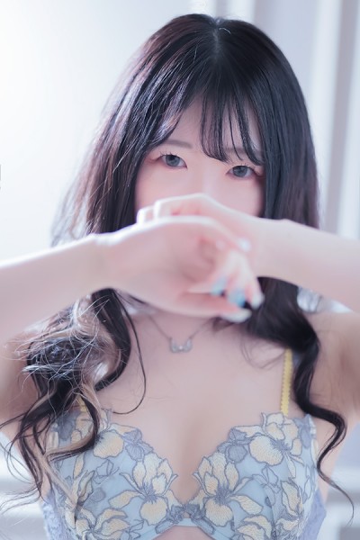 新人ケイ